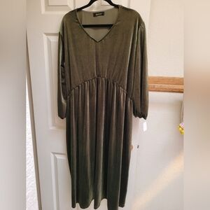 Elegant Green Dress